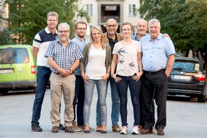 Styrelsen, övre raden: Ulf Niklasson, Lars Folkesson, Lennart Månsson, Bo Fuhrman. Nedre raden: Mats Taxén, Lisa Edwinsson, Lena Sundqvist, Berndt Rosqvist. På bilden saknas Anna Blomqvist. Foto: Bildbyrån.